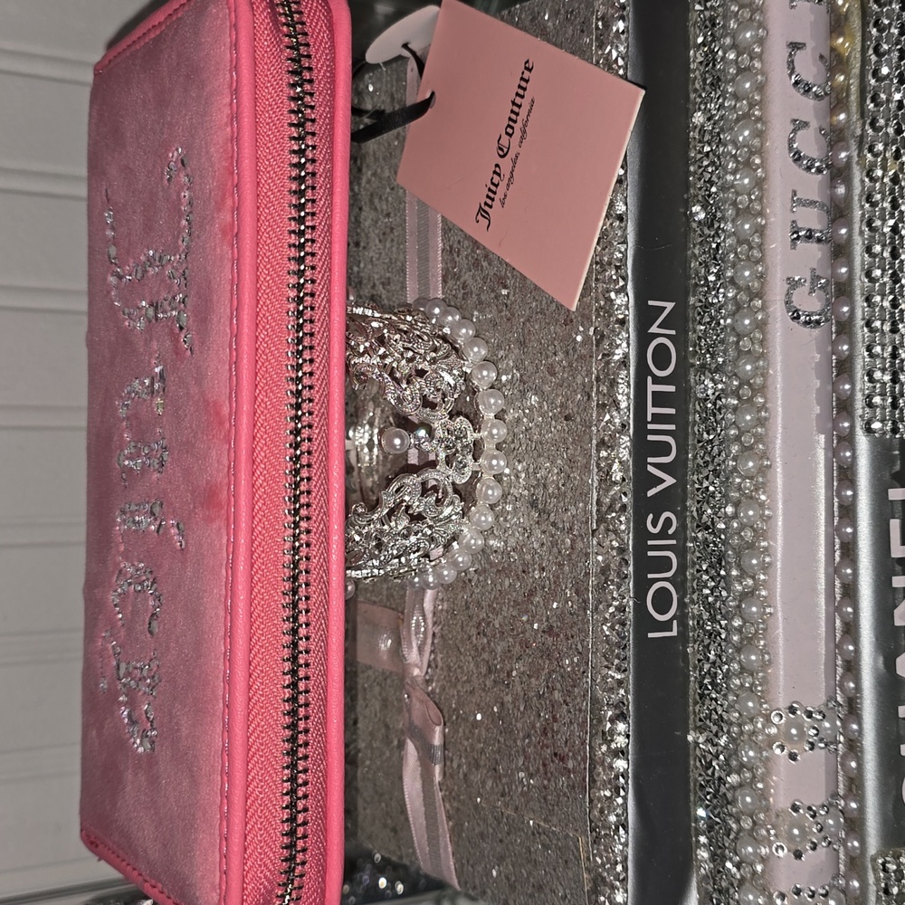 NWT Juicy Couture Pink Wallet🌸 - Picture 3 of 6